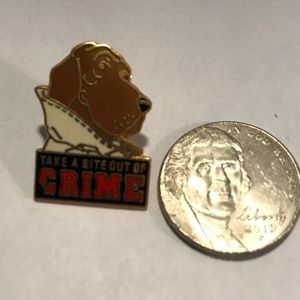 McGruff hat pin